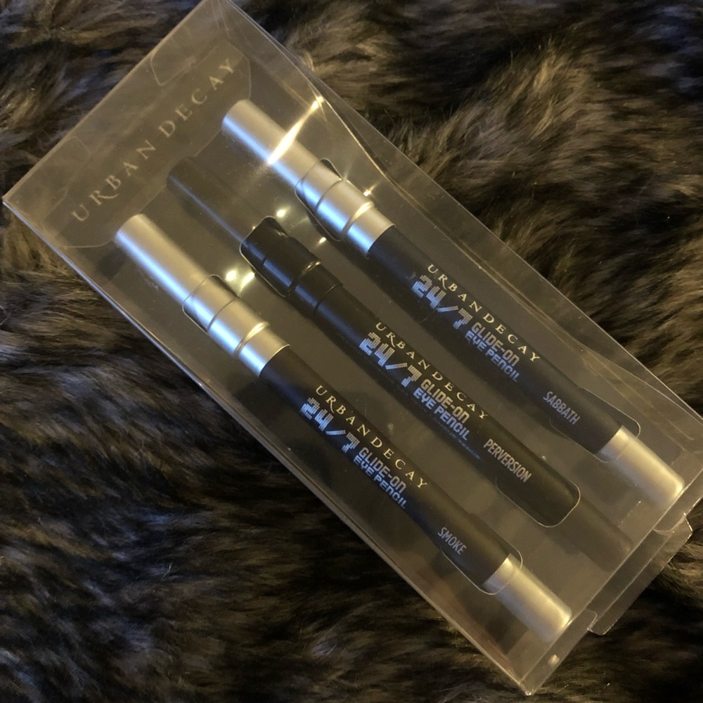 NEW IN BOX-Urban Decay Triple Threat Eyeliner Set